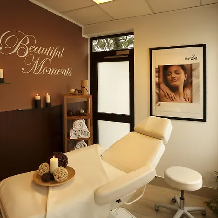 Trans World Kranichhöhe Much