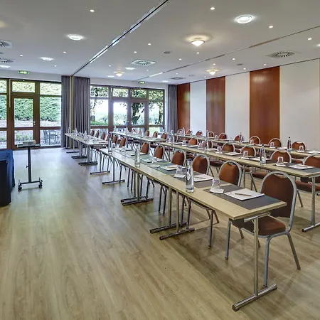 Trans World Kranichhoehe Hotel Much