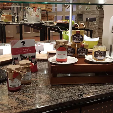 Trans World Kranichhöhe Hotel Much