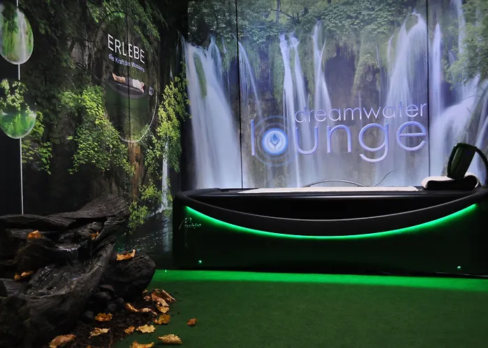 Trans World Kranichhoehe 4*