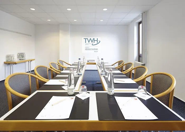 Trans World Kranichhoehe 머치