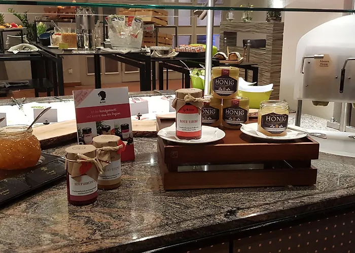 Trans World Kranichhoehe 호텔 머치