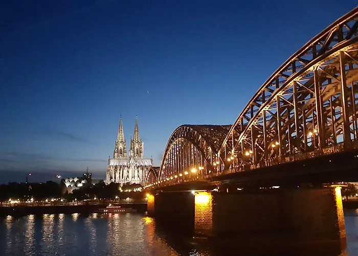 호텔 Trans World Kranichhoehe 4*