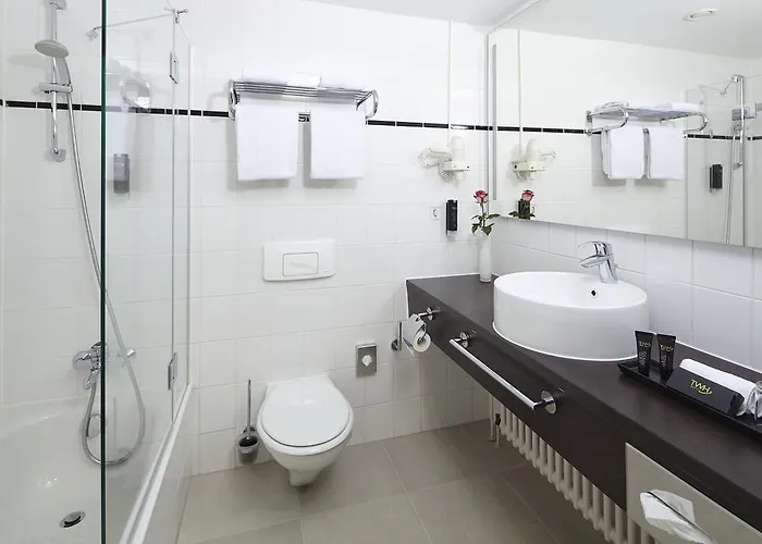 Trans World Kranichhoehe 호텔